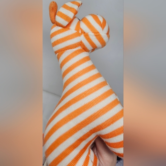Jellycat Striped Orange White Geoffery Giraffe Soft Baby Chime Rattle Toy 9 in - Picture 7 of 13